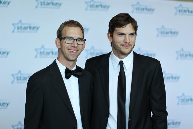 Ashton Kutcher e Michael