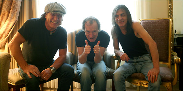 AC/DC confirma: Guitarrista Malcolm Young  se afasta da banda por doença